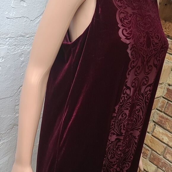 Maurices marron turtleneck sleeveless velvet dress - Picture 2 of 11